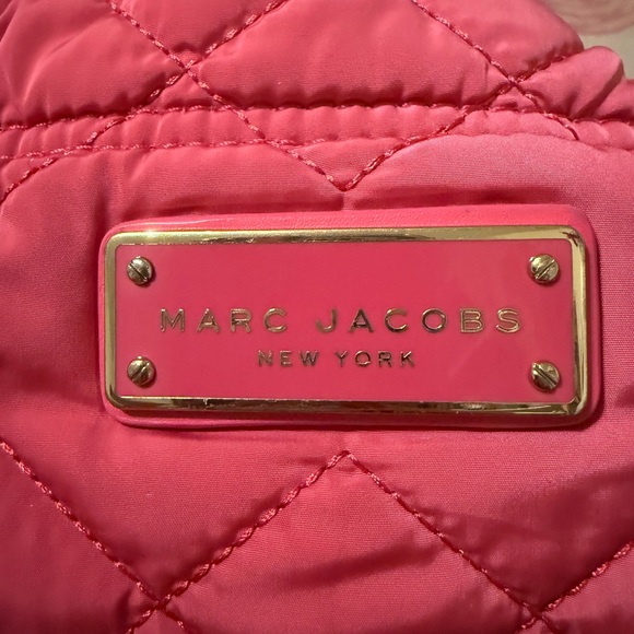 Marc Jacobs Fuchsia Quilted Tote Bag - Picture 2 of 10